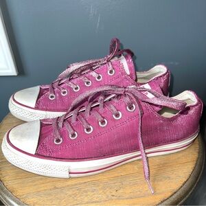 Converse Chuck Taylor Sneakers